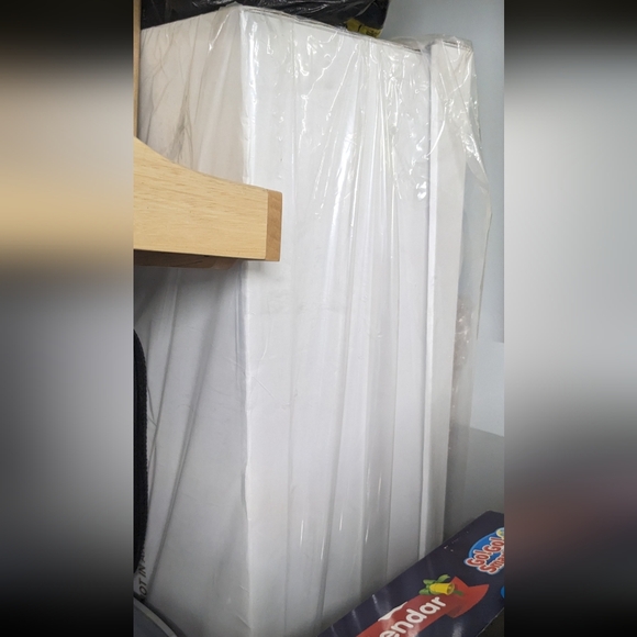 Princess Style Wedding Dress size 0-4 - Picture 4 of 4